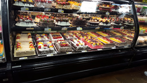 Grocery Store «El Rio Grande #7», reviews and photos, 10325 Lake June Rd #400, Dallas, TX 75217, USA