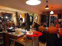 Atmosphère du Restaurant Café broc' le grenier à Voiron - n°2