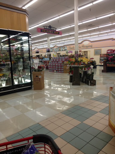 Supermarket «Lucky», reviews and photos, 200 Country Club Gate Center, Pacific Grove, CA 93950, USA