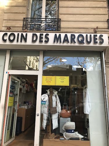 Magasin de vêtements pour femmes Le Coin Des Marques Paris