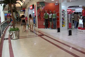 Petronas Shoping Centre image