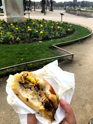 Photo n°88 de Buns Paris 15 à Paris ()