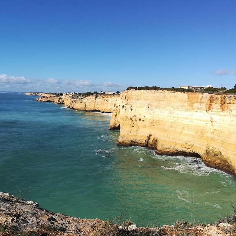 Adres Carvoeiro