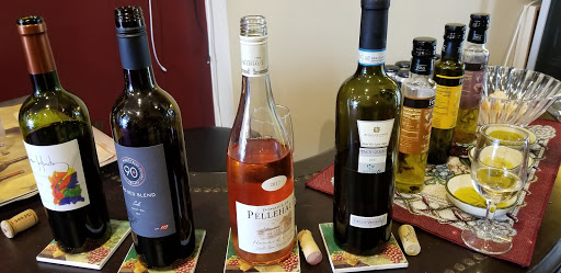 Wine Store «Wine Vine», reviews and photos, 142 Highland St, Worcester, MA 01609, USA