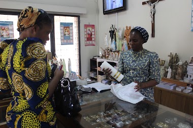 Soeurs Disciples Du Divin Maître