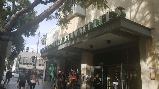 Book Store «Barnes & Noble», reviews and photos, 1201 3rd St, Santa Monica, CA 90401, USA