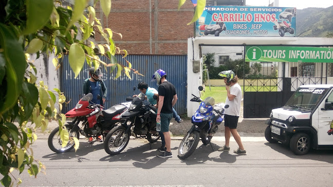 Opiniones de Servicios Turisticos Carrillo Hnos en Baños de Agua Santa - Tienda de motocicletas