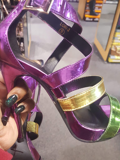 Shoe Store «Shoe Expo Inc», reviews and photos, 6827 Hwy 6 N, Houston, TX 77084, USA