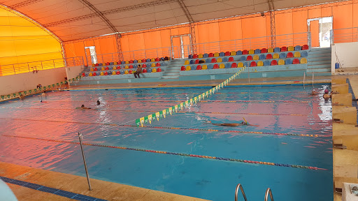 Piscina Municipal César Vallejo