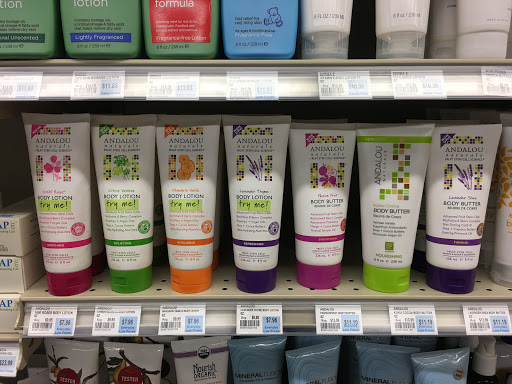 Health Food Store «Fruitful Yield», reviews and photos, 229 W Roosevelt Rd, Lombard, IL 60148, USA