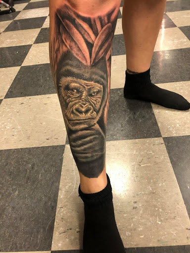 Tattoo Shop «Lucky DeVille Tattoo Co.», reviews and photos, 2333 Niagara Falls Blvd, Amherst, NY 14228, USA