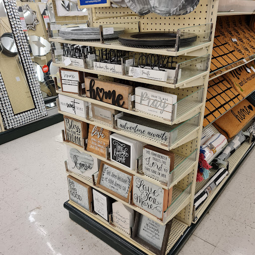 Craft Store «Hobby Lobby», reviews and photos, 7646 Dodge St, Omaha, NE 68114, USA