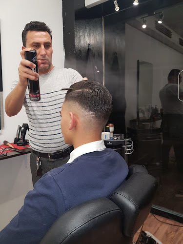 Rezensionen über BarbierShop Riad Dubi in Herisau - Friseursalon