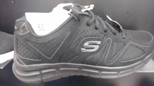 Clothing Store «V.I.M.», reviews and photos, 37-25 Junction Blvd, Corona, NY 11368, USA