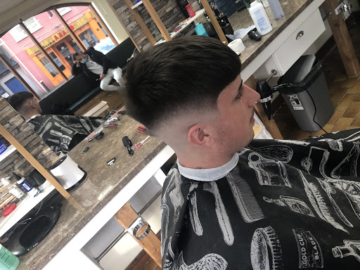Barbers ali in Ennis, Co. Clare