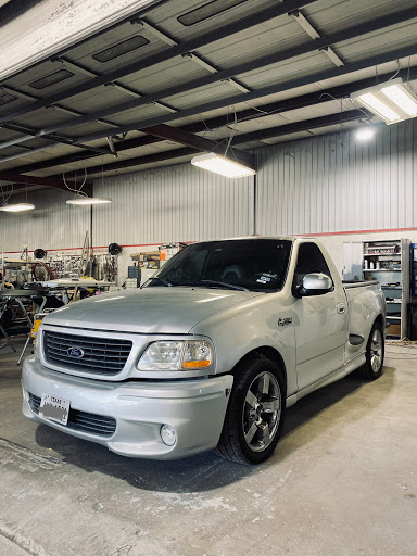 Auto Repair Shop «Lyall Bros. Collision Center», reviews and photos, 331 Sheldon Rd, Channelview, TX 77530, USA