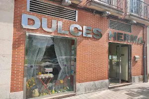 Dulces Herma image