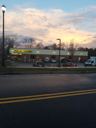 Discount Store «Dollar General», reviews and photos, 7310 Ladysmith Rd, Ruther Glen, VA 22546, USA