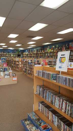 Book Store «Book Warehouse of Troutdale», reviews and photos, 450 NW 257th Way #346, Troutdale, OR 97060, USA