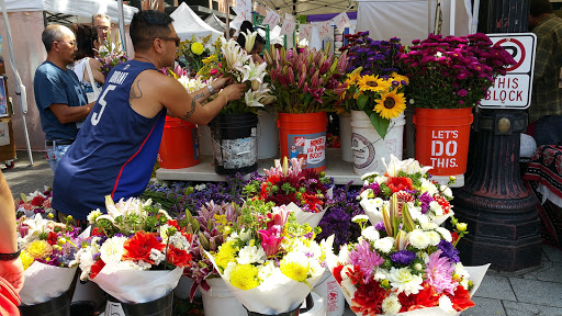 Market «Portland Saturday Market», reviews and photos, 2 SW Naito Pkwy, Portland, OR 97204, USA
