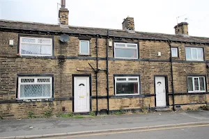 Sugdens Estate Agents - Cleckheaton image