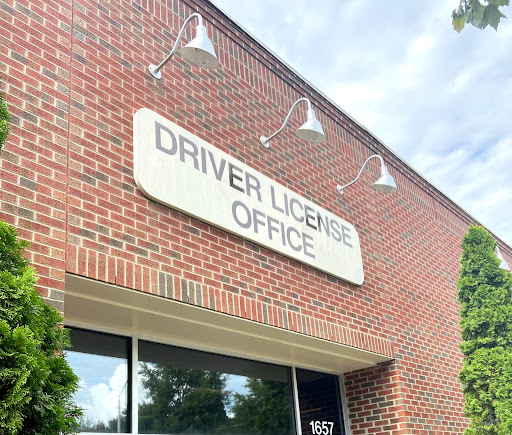 Driver's license office DMV Clayton