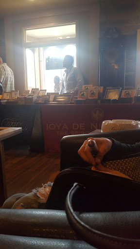 Cigar Shop «Slow Burns Cigar Shoppe & Smoking Lounge», reviews and photos, 701 Frederick Rd, Catonsville, MD 21228, USA