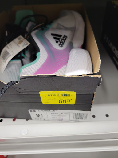 Sporting Goods Store «Academy Sports + Outdoors», reviews and photos, 9781 Quivira Rd, Overland Park, KS 66215, USA