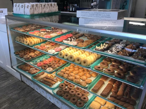 Donut Shop «Daylight Donuts Supershop», reviews and photos, 3121 S Yale Ave, Tulsa, OK 74135, USA