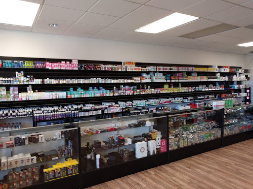 Tobacco Shop «Seaside Smoke and Vape shop», reviews and photos, 575 S Roosevelt Dr b, Seaside, OR 97138, USA