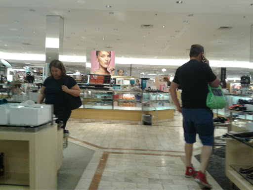 Department Store «Lord & Taylor», reviews and photos, 5065 Main St, Trumbull, CT 06611, USA