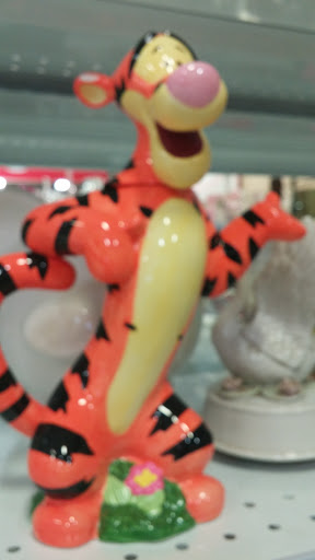 Fabric Store «Lorraine Fabrics», reviews and photos, 593 Mineral Spring Ave, Pawtucket, RI 02860, USA