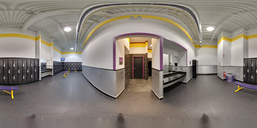 Gym «Planet Fitness - Chicago (Little Village), IL», reviews and photos, 2558 W Cermak Rd, Chicago, IL 60608, USA