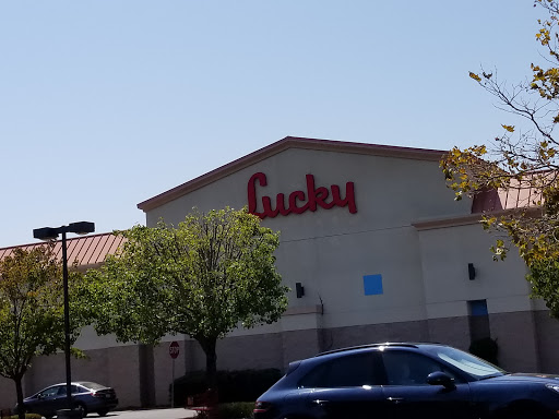 Supermarket «Lucky», reviews and photos, 2355 California Blvd, Napa, CA 94559, USA