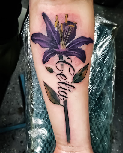 Body Piercing Shop «Ink Fever Tattoos and Body Piercing», reviews and photos, 5576 Mission Boulevard, Riverside, CA 92509, USA