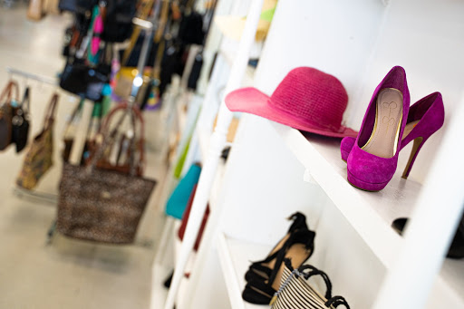 Thrift Store «Humane Society Thrift Store», reviews and photos, 4445 20th St, Vero Beach, FL 32966, USA