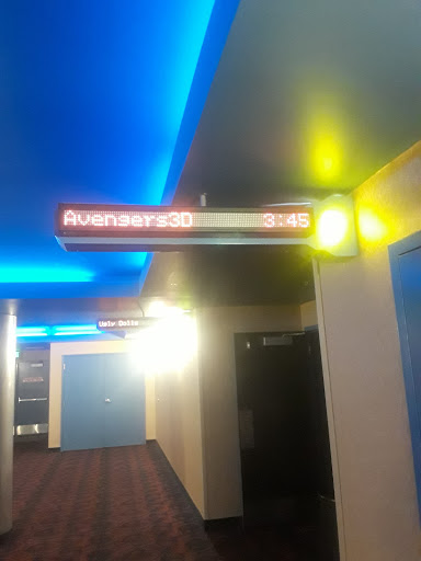 Movie Theater «Regal Cinemas Hollywood 10 - St. Joseph», reviews and photos, 5405 N Belt Hwy, St Joseph, MO 64506, USA