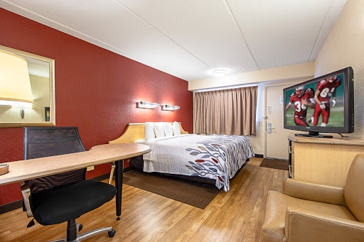 Red Roof Inn Canton image 7