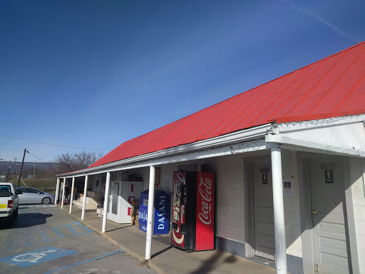 Gas Station «Newstar Market Inc», reviews and photos, 2936 John Marshall Hwy, Strasburg, VA 22657, USA