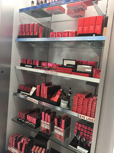 Gift Shop «Duty Free Americas», reviews and photos, 46792 Route 81, Alexandria Bay, NY 13607, USA