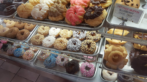 Donut Shop «Donut Star Sandwiches and Bagels», reviews and photos, 5365 Alton Pkwy, Irvine, CA 92604, USA