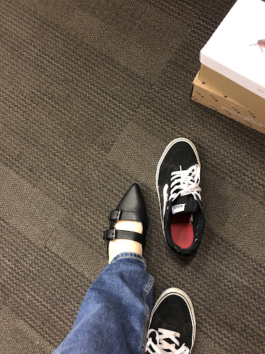 Shoe Store «DSW Designer Shoe Warehouse», reviews and photos, 1901 Arden Way, Sacramento, CA 95815, USA