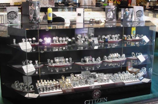 Jewelry Store «Emerald City Jewelers», reviews and photos, 7611 Brookpark Rd, Cleveland, OH 44129, USA