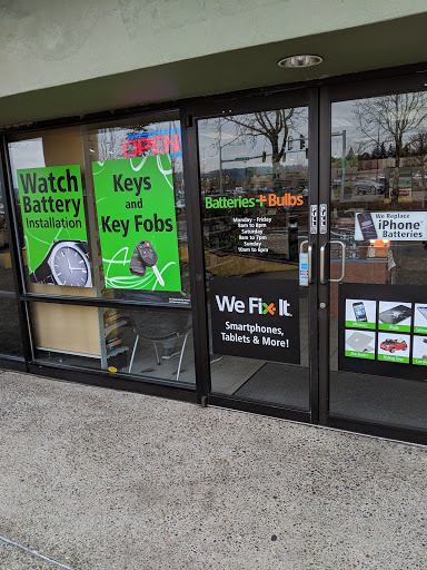 Car Battery Store «Batteries Plus Bulbs», reviews and photos, 2505 NW Town Center Dr, Hillsboro, OR 97006, USA