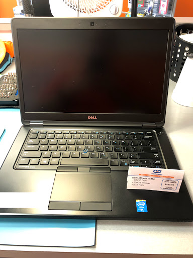 Electronics Repair Shop «Digital Doc», reviews and photos, 16897 Chesterfield Airport Rd, Chesterfield, MO 63005, USA