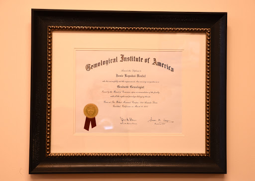 Jewelry Store «Gold Rush Jewelers - Santa Rosa», reviews and photos, 2240 Mendocino Ave, Santa Rosa, CA 95403, USA