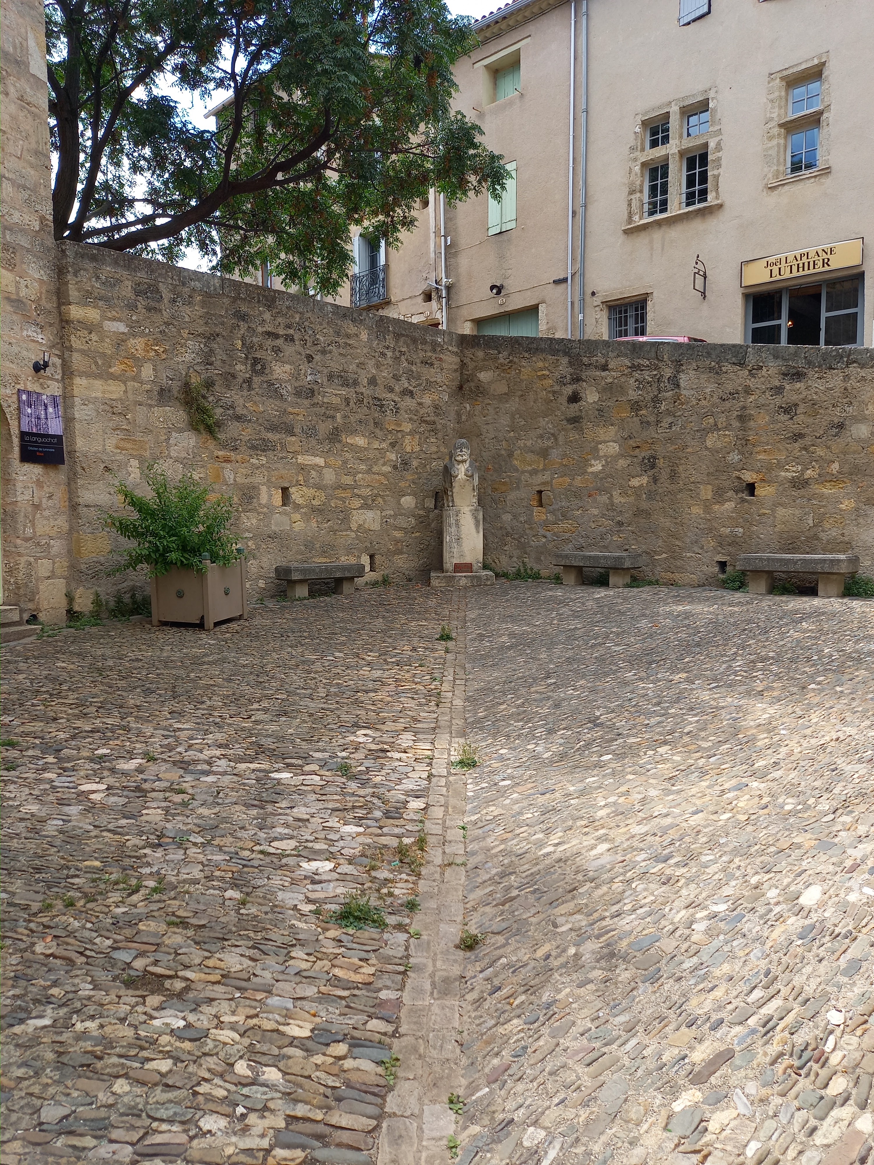 Photo n° 8 de l'avis de michel.e fait le 25/06/2021 à 09:47
