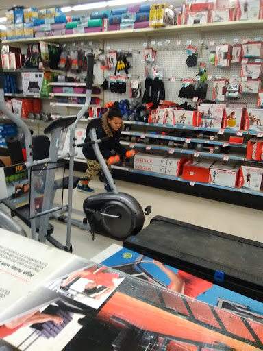 Discount Store «Kmart», reviews and photos, 589 Bridgeport Ave, Milford, CT 06460, USA