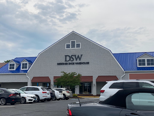 DSW Designer Shoe Warehouse, 2550 Solomons Island Rd, Annapolis, MD 21401, USA, 
