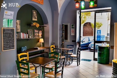 HUB cafè - food & drink - Via Cataldo Nitti, 62/a, 74123 Taranto TA, Italy
